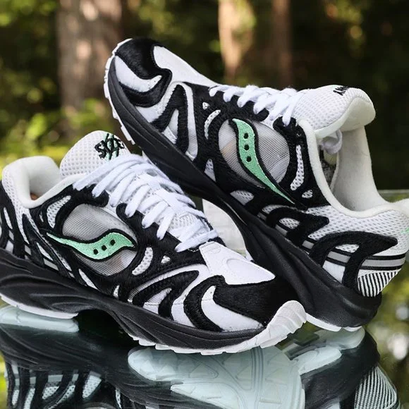 Saucony X Grid Azura 2000 Zebra